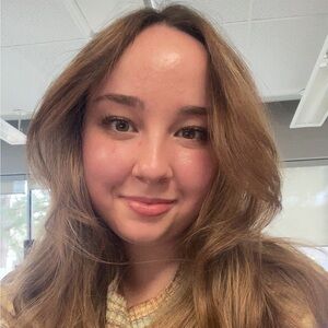 Meet your Posher, Julia